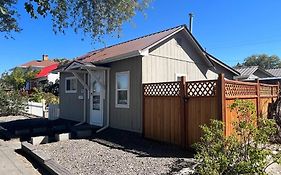 Cheerful Pet-Friendly Bungalow Right In Town